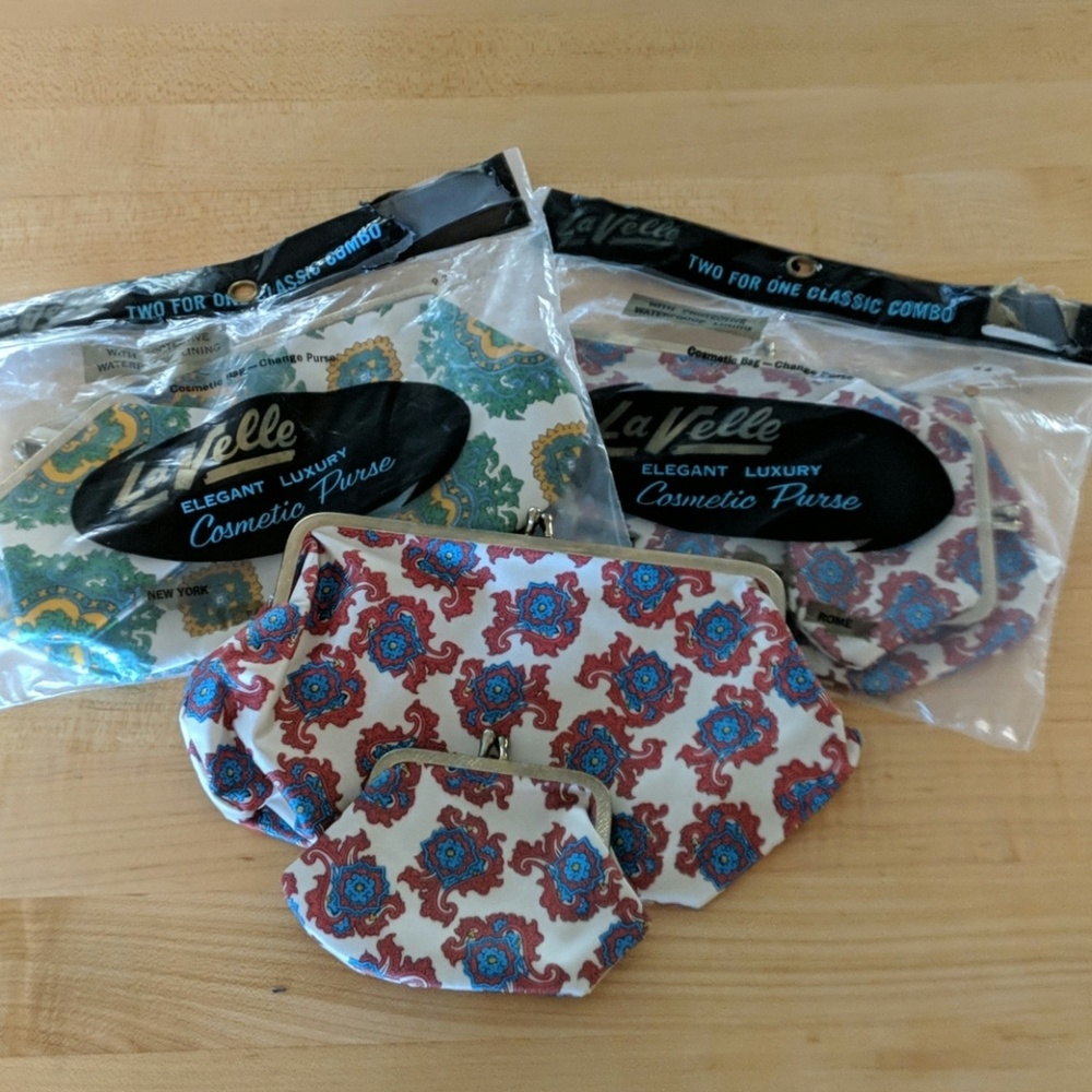 Vintage makeup and matching coin purse